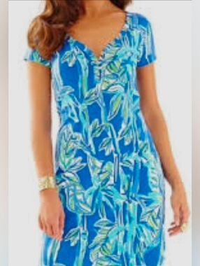 Lilly Pulitzer Blue and Green Tropical Print Top
